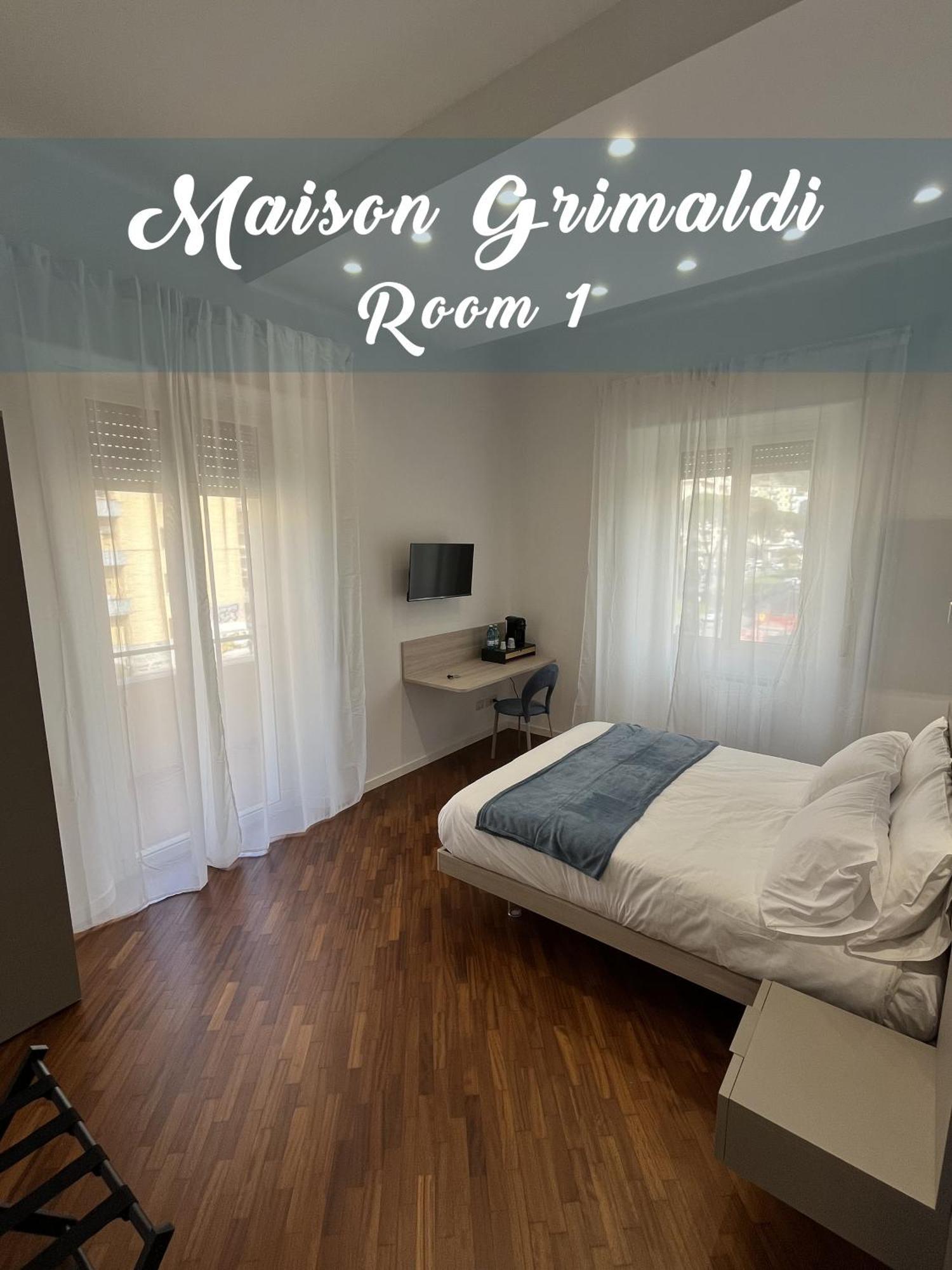 Maison Grimaldi Napels Buitenkant foto