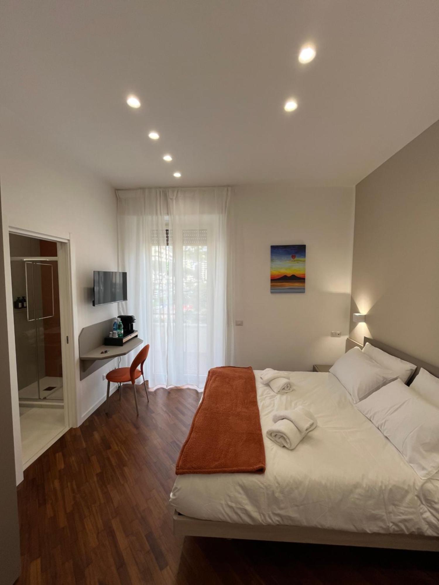 Maison Grimaldi Napels Buitenkant foto