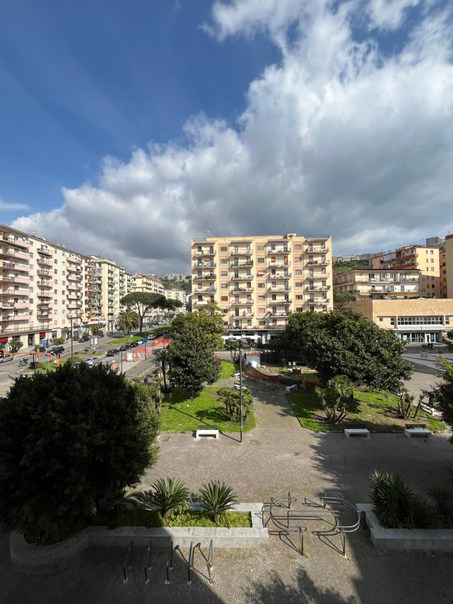 Maison Grimaldi Napels Buitenkant foto