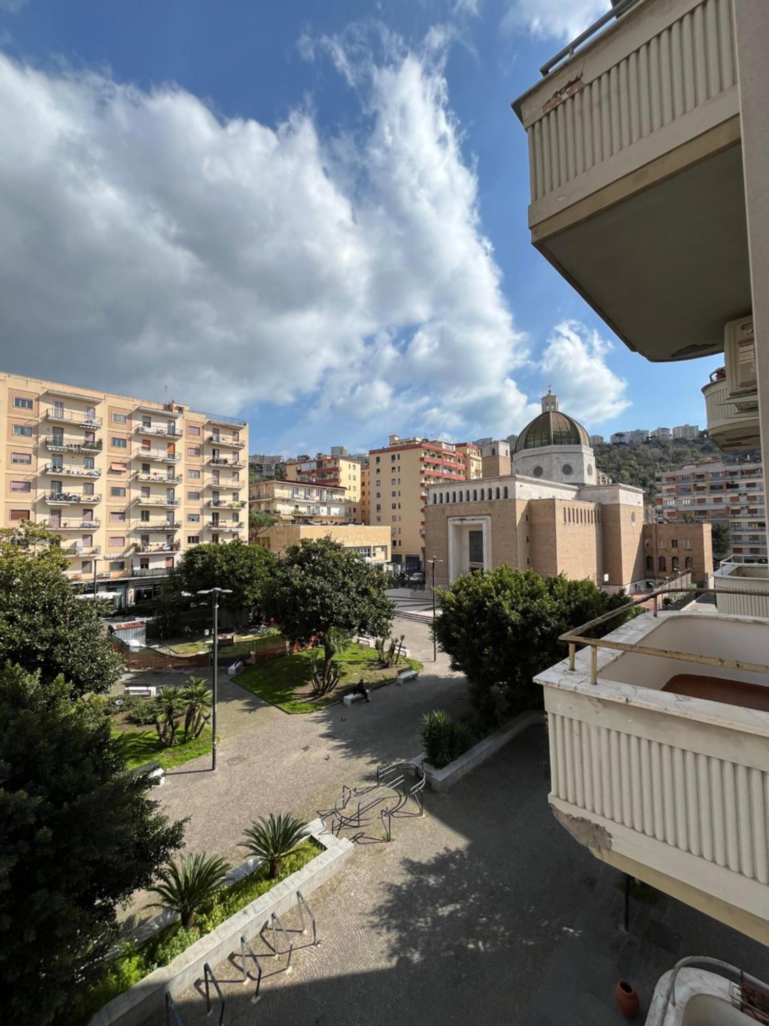 Maison Grimaldi Napels Buitenkant foto
